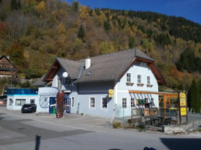 Гостиница Gasthof zum Postwirt  Predlitz-Turrach